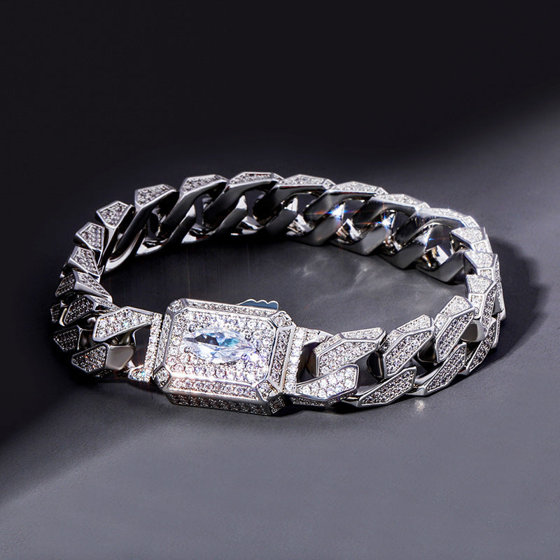 Regal Spark Buckle Chain Full Zircon Diamond Bracelet