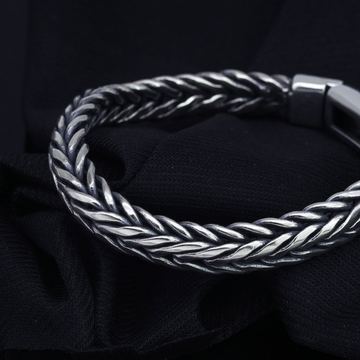 Armor Handmade Silver Bracelet