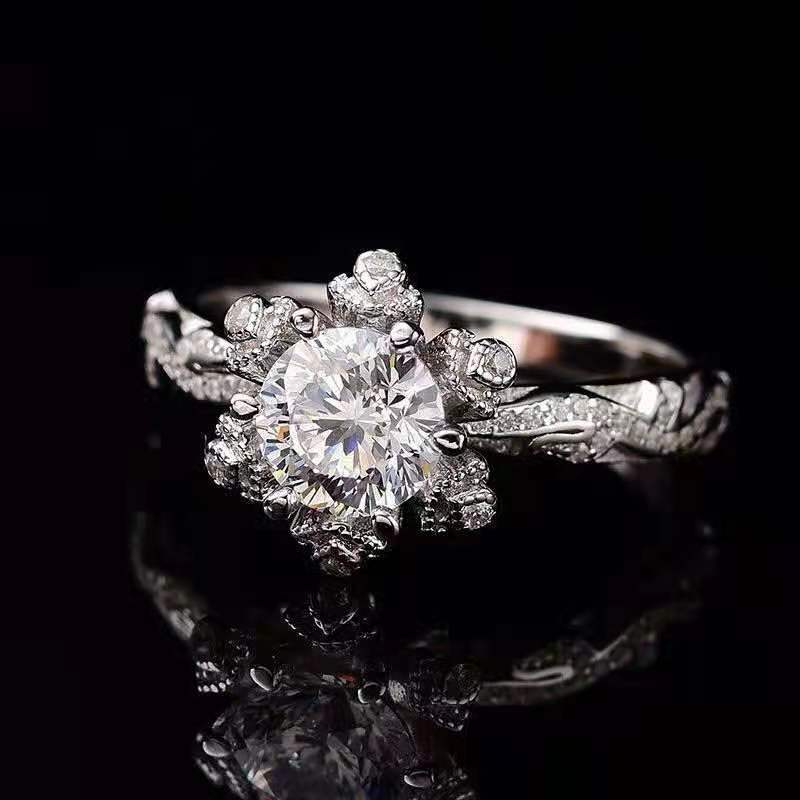 Romantic First Snow Diamond Ring
