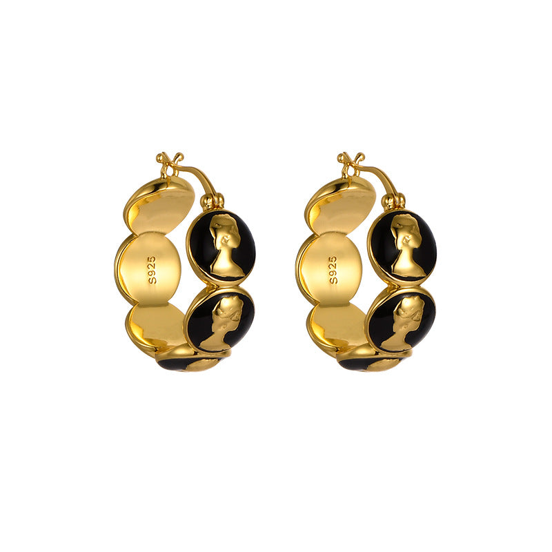 Victorian Crest Queen Earrings
