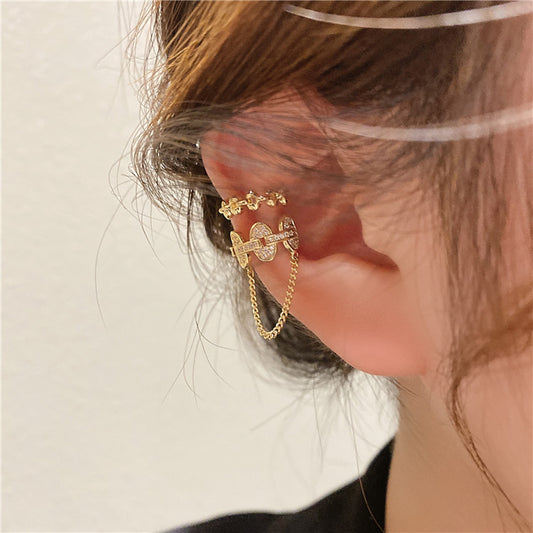 Sensation Chain Tassel Ear Clip