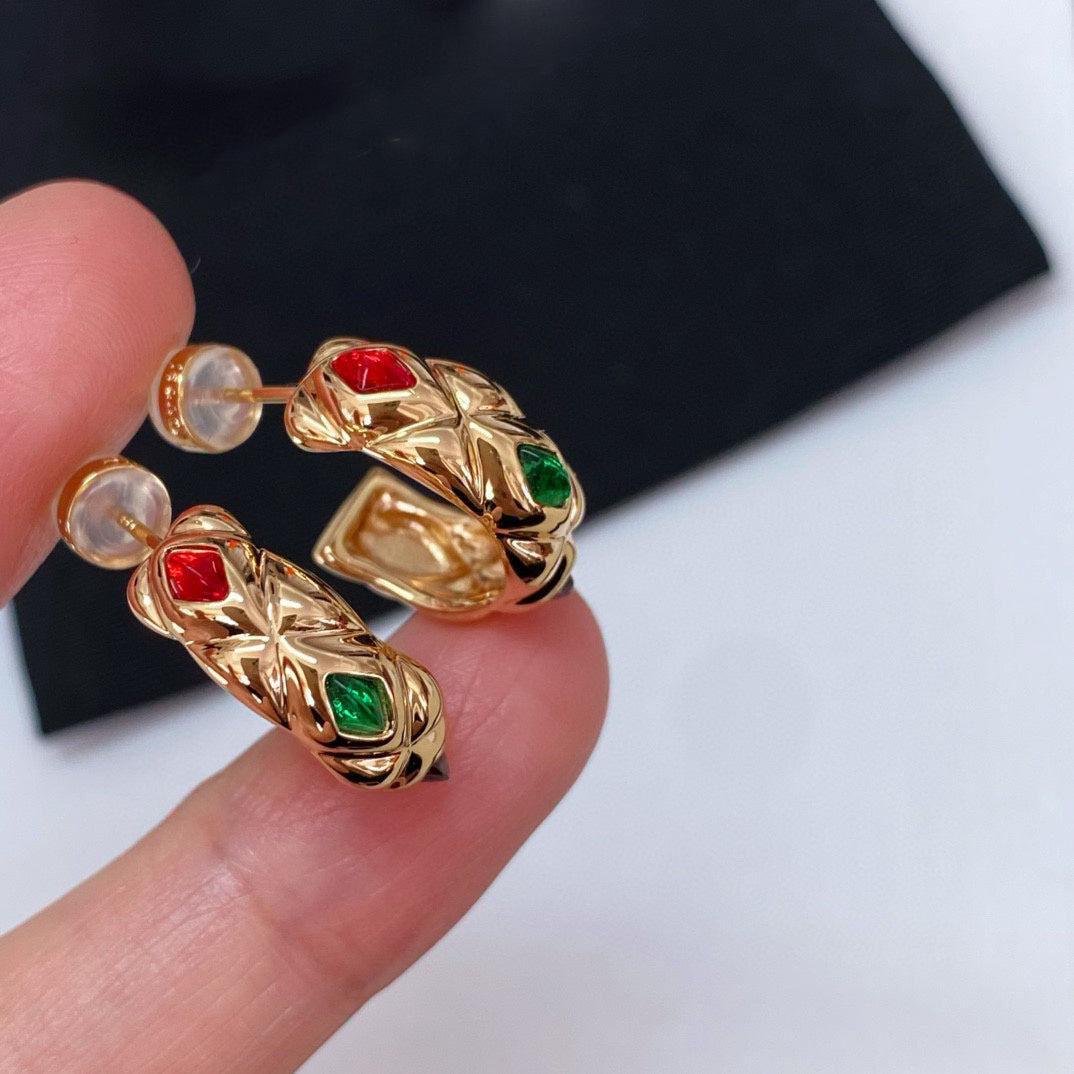 Flow Three Diamond Earrings